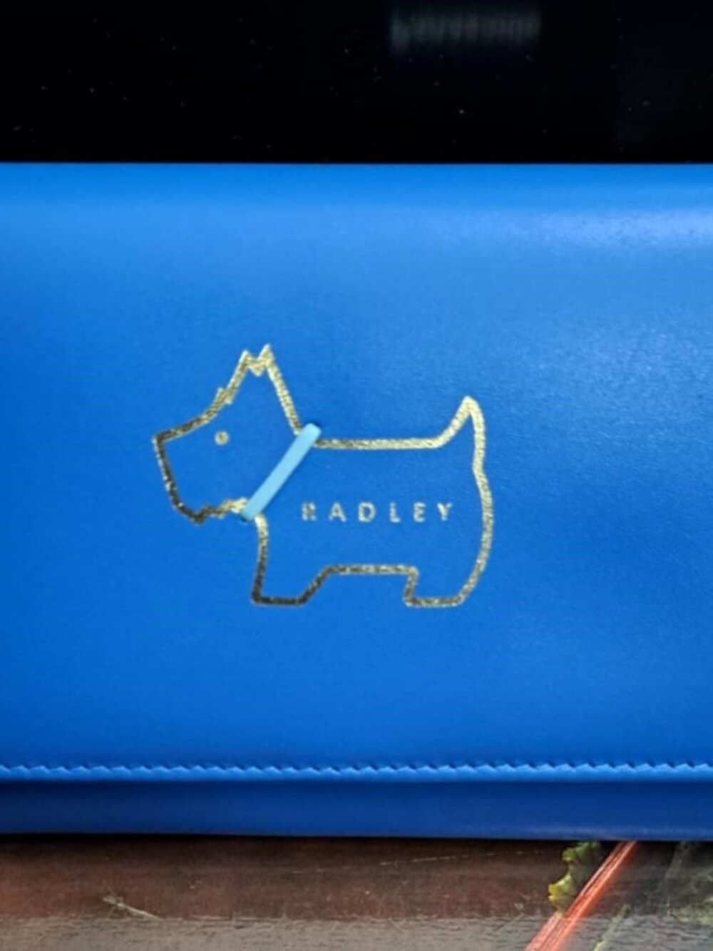 NWT Radley London Genuine Leather Matinee Flapover Wallet Blue Polka Dot Dog - Picture 4 of 4